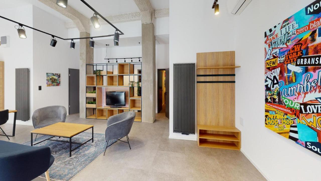 In Budapest Apartment 10 ภายนอก รูปภาพ